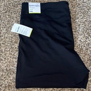 Old navy elevate crop leggings black new with tags